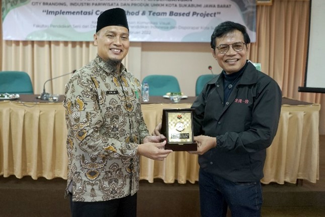 Visual Communication Design (DKV) Study Program  FPSD-UPI Developing City Branding, Creative Industries and Tourism in West Java